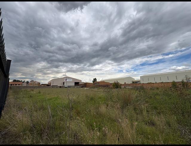3,646M² VACANT LAND FOR SALE IN VAALPARK